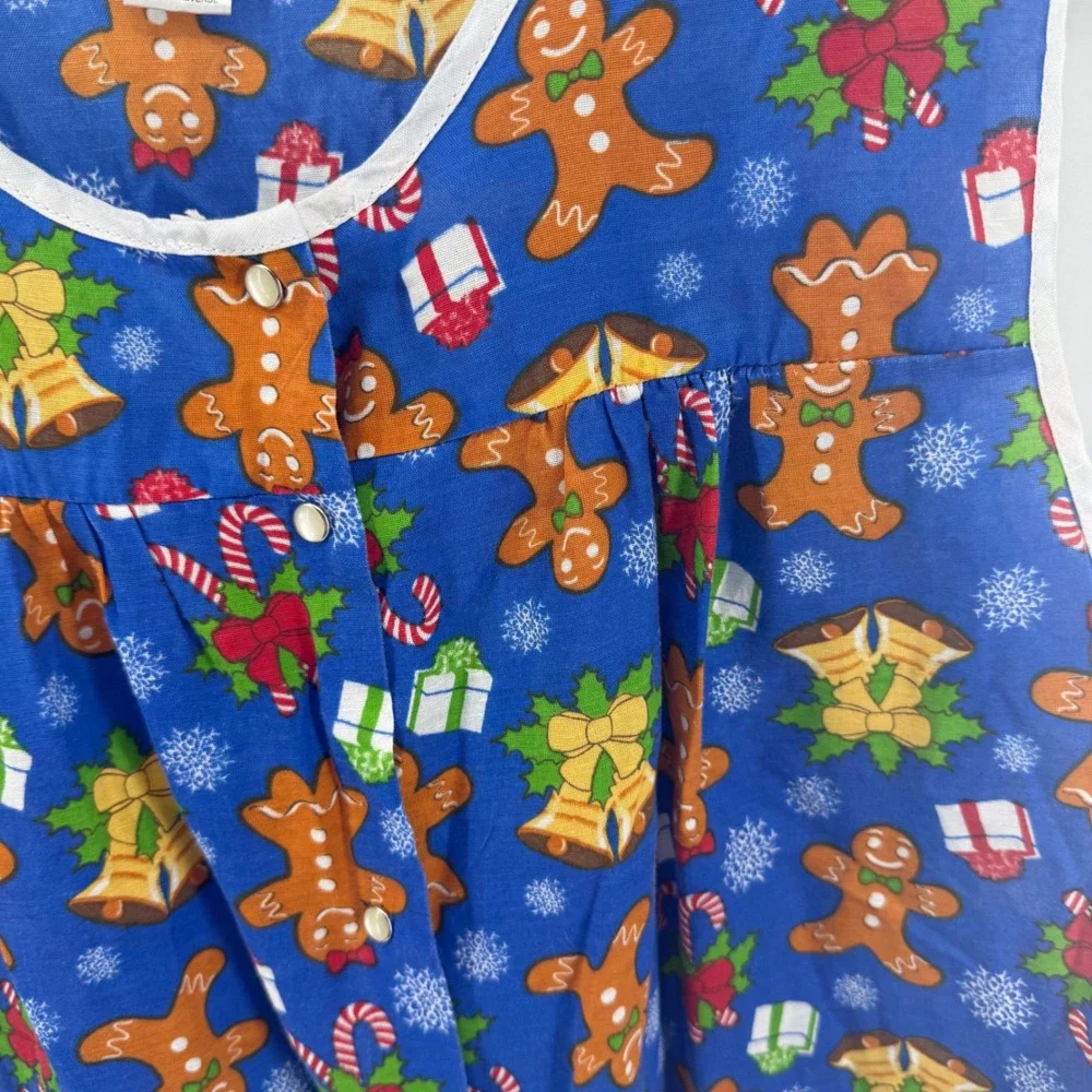 Christmas Gingerbread Man Snap Front Cobbler Smock Apron Kitchen Vest Blue Large